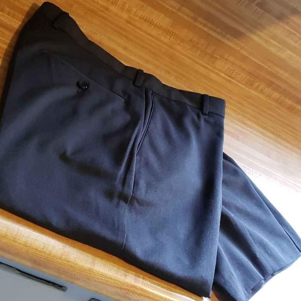 Covington dark grey dress men's pants
